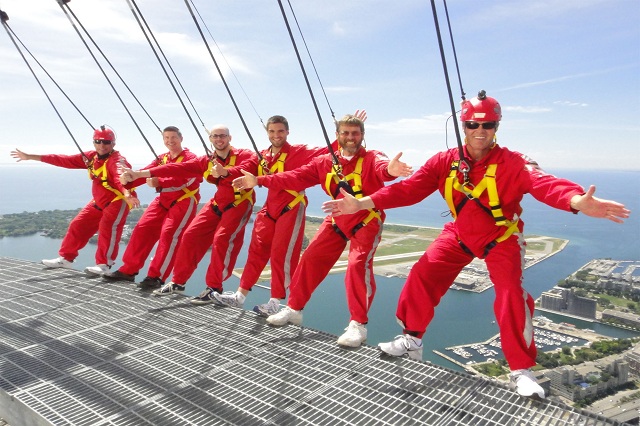 Một trải nghiệm thú vị trên CN Tower