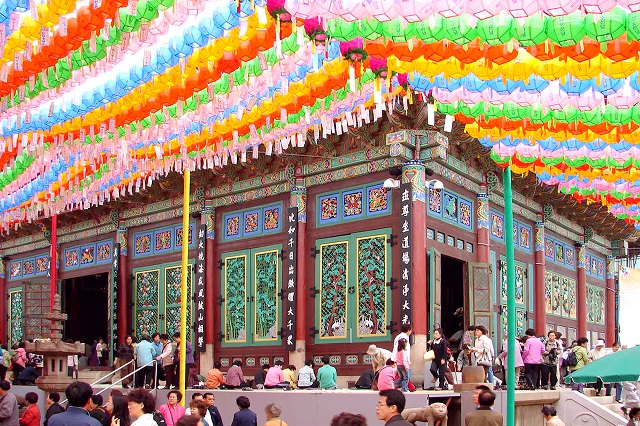 Jogyesa ngôi chùa biệu tượng cho Phật giáo Đại Hàn