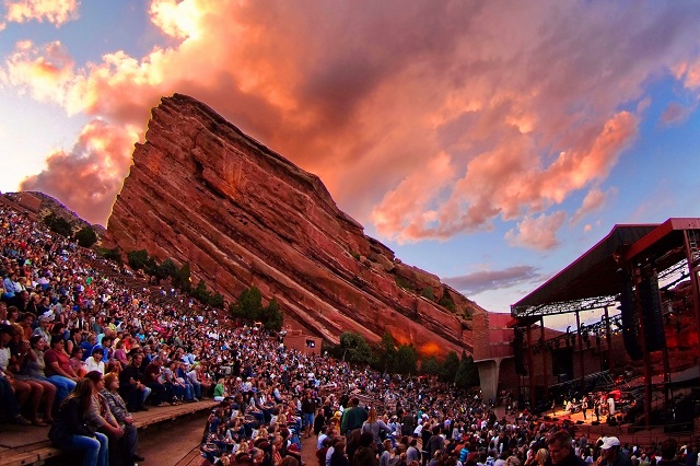 Nhà hát ngoài trời đẹp nhất thế giới - Red Rocks