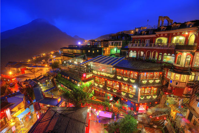 Làng Jiufen đẹp lung linh vào ban đêm