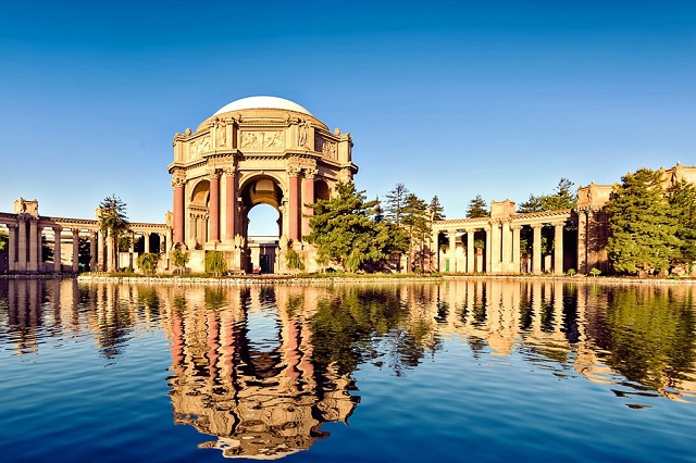 Cung điện Mỹ thuật là một công trình kiến trúc nên ghé qua ở San Francisco