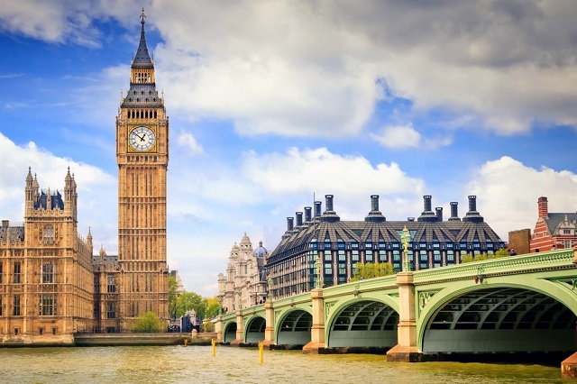 Phải mất 16 năm mới có thể xây được tháp Big Ben từ dưới lên trên