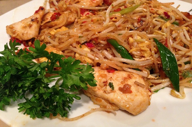 Thưởng thức Pad Thai ở Houston là điều vô cùng hấp dẫn