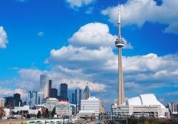 Khám phá địa điểm du lịch nổi tiếng ở Toronto